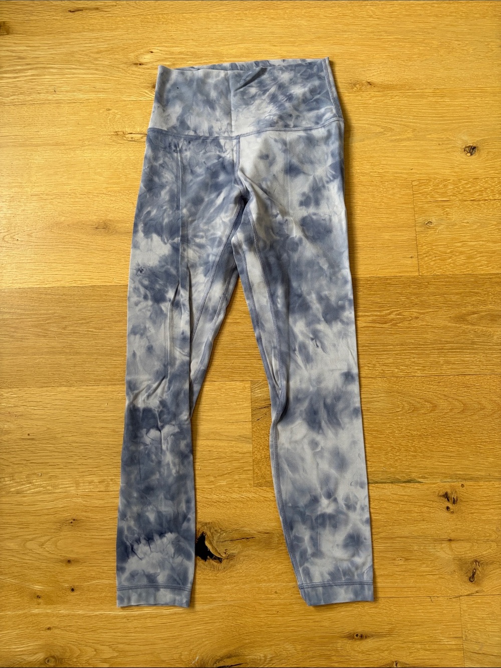 Cloud blue lululemon align leggings size 4